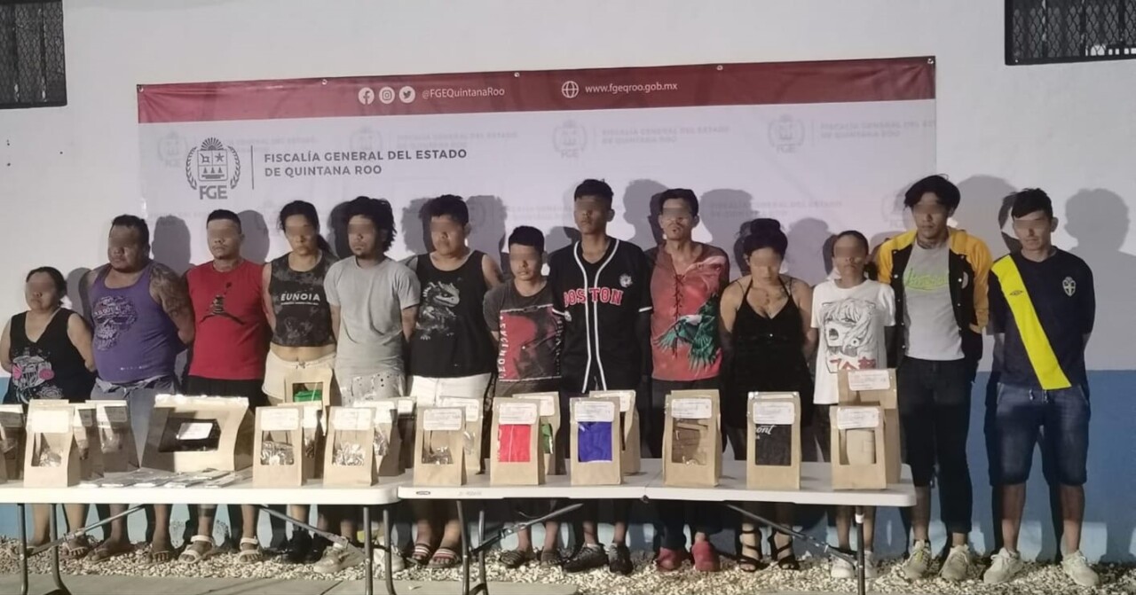 Caen 13 narcomenudistas en Vista Real; estarían relacionados en ejecuciones. Por lo pronto, a se les relaciona con delitos contra la salud.