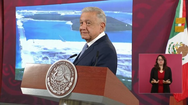 Si Calica no vende terrenos, serían expropiados: AMLO