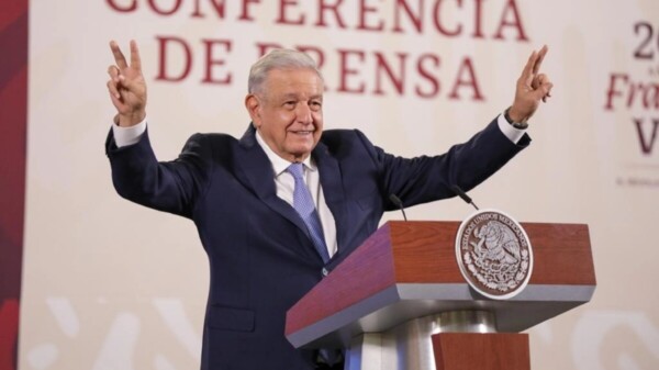 Pide AMLO prolongar huelga en PJF, no liberarían delincuentes