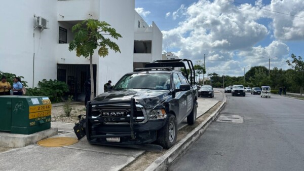 Accidente entre unidades de seguridad deja daños materiales