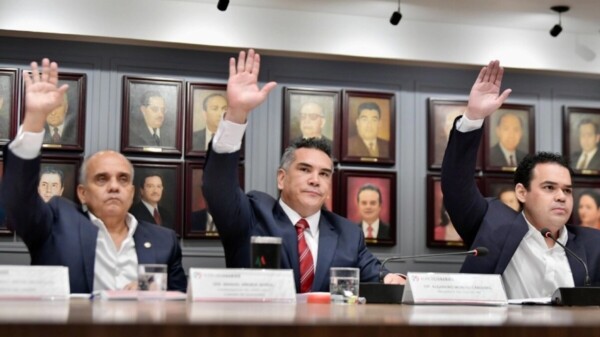 “Purga” en el PRI, expulsa a Osorio Chong y Ruiz Massieu