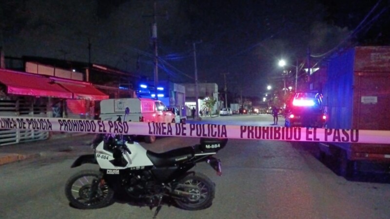 Atacan de nuevo a bar en Cancún, hay un muerto y 4 heridos