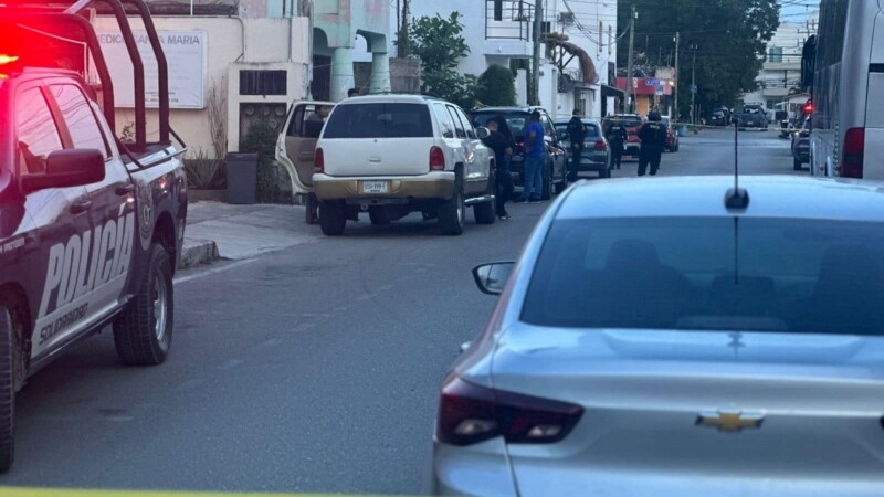 Balean a madre e hijo en una riña en la Gonzalo Guerrero de Playa del Carmen.