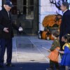 Hijo de Blinken pide Halloween disfrazado de “mini Zelenski”