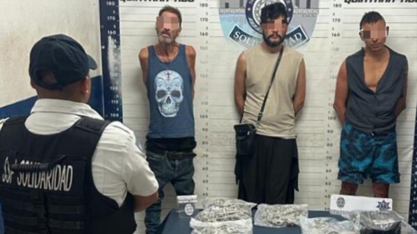 Caen ladrones de joyería en Playa del Carmen con todo y botín