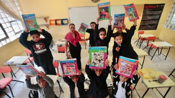 “Contentísimo” por resolución sobre Libros de Texto: AMLO