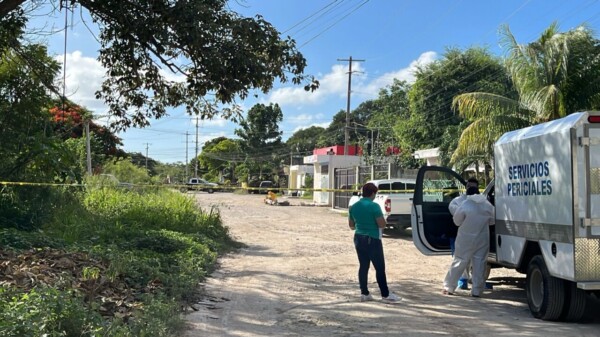 Sábado violento en Cancún, un entambado y un decapitado