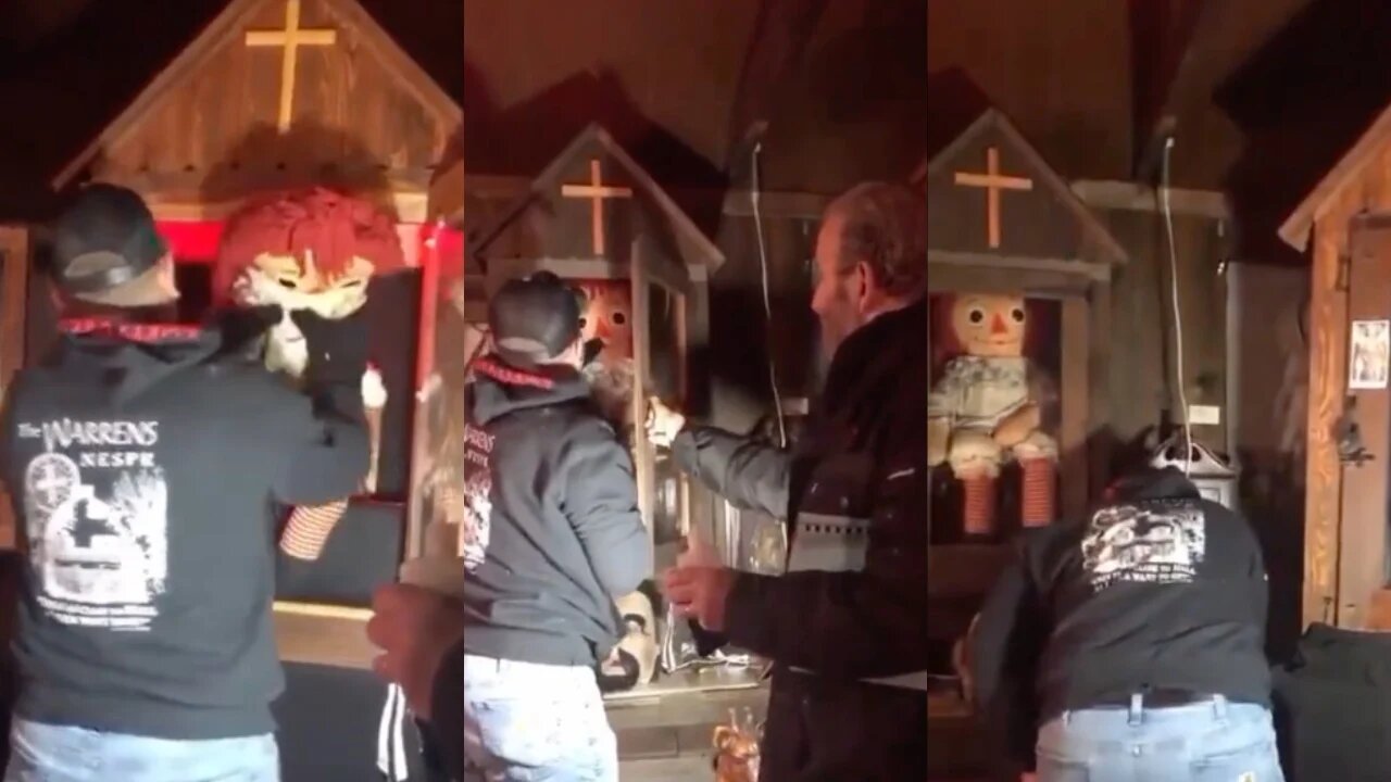 Muñeca Annabelle es cambiada de vitrina pese a advertencia de los Warren