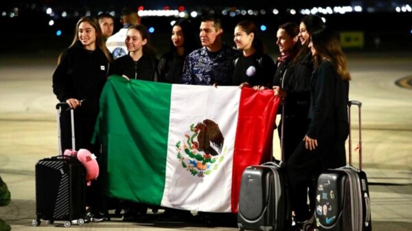 “México hará puente aéreo en Europa para mexicanos en Israel”