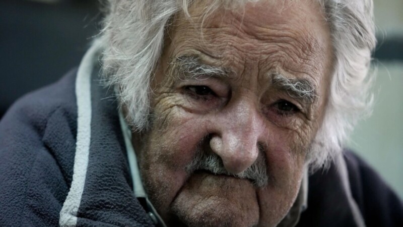 Mujica habla sobre laicismo y crecimiento de los no religiosos
