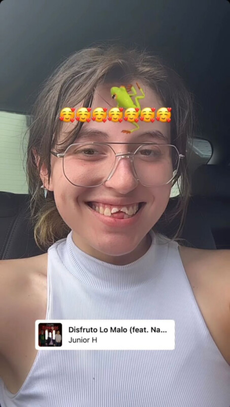 Regina Castro, hija de Angélica Rivera, sufre accidente y termina sin dientes