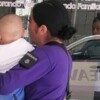Madre en Cancún pretendía vender a su bebé, autoridades lo rescatan