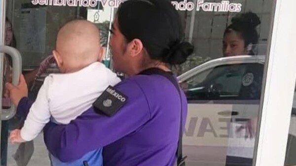 Madre en Cancún pretendía vender a su bebé, autoridades lo rescatan