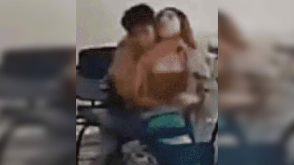 Con llave china, alumno estrangula a su compañera en universidad de Hidalgo