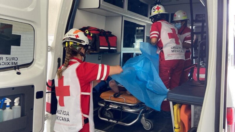 Hallan a una persona severamente golpeada en la avenida Yaxchilán