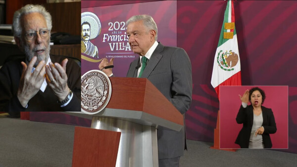 Lamenta AMLO fallecimiento del filósofo Enrique Dussel