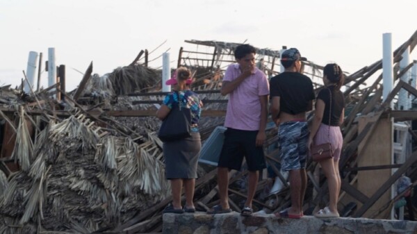 Emiten zona de desastre a 47 municipios de Guerrero por ‘Otis’