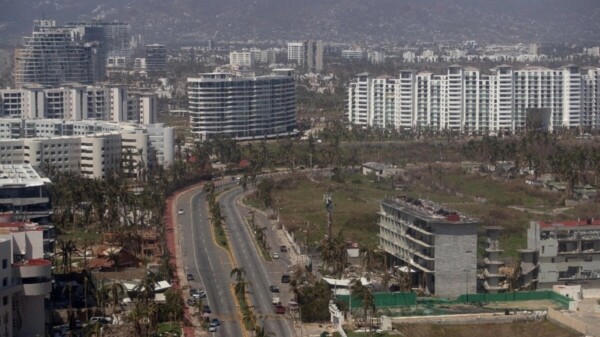 Reabrirán 35 hoteles para el Tianguis Turístico de Acapulco