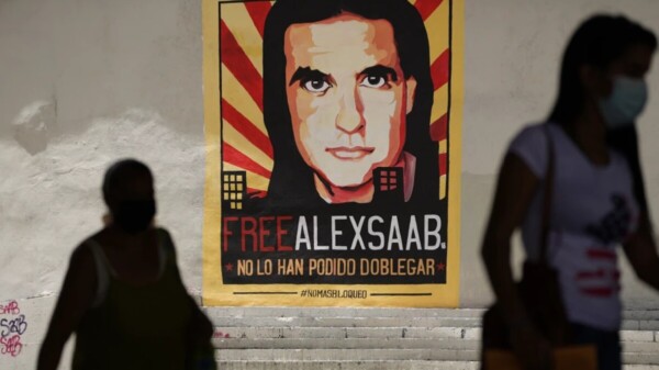 Agente DEA filtraba información secreta sobre aliado de Maduro