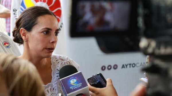 Ana Paty Peralta con Morena va por Cancún