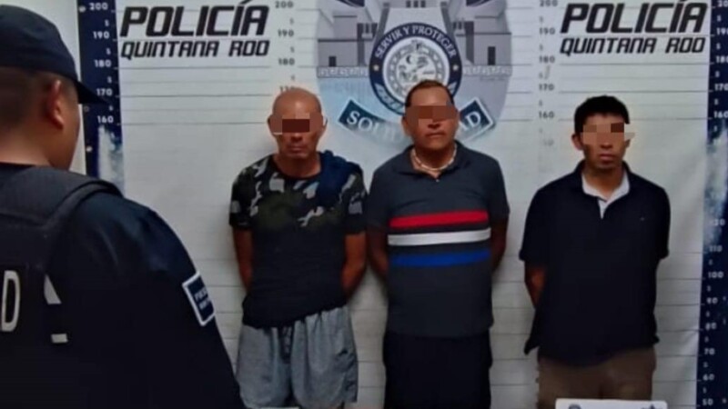 Atrapan a tres narcomenudistas en Puerto Aventuras