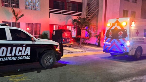 Atacan a balazos a hombre en colonia de Cancún