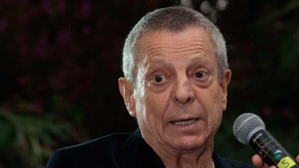 César Bono denuncia que su inquilina lo amenazó con secuestrarlo