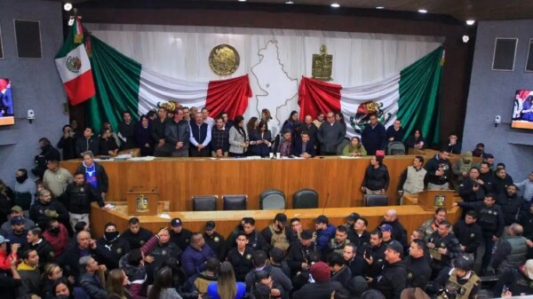 Trifulca y relevo en NL; impone PRIAN a su gobernador