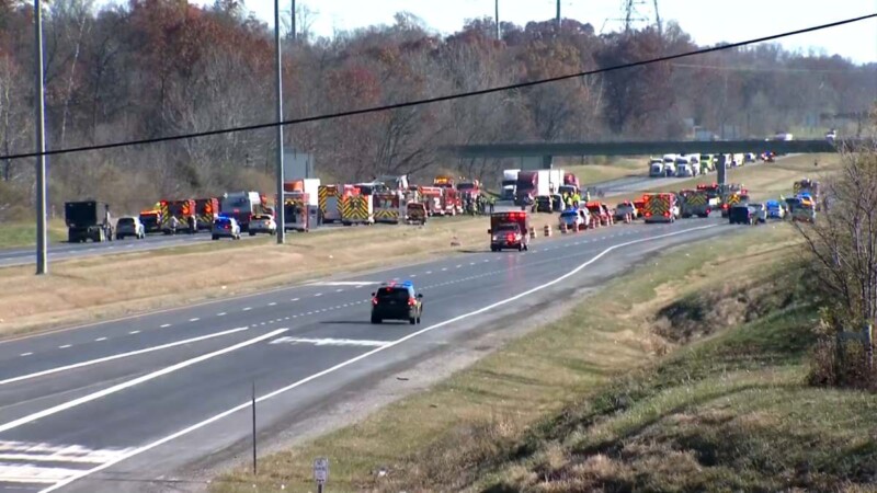 Devastador accidente en Ohio deja seis muertos y numerosos heridos
