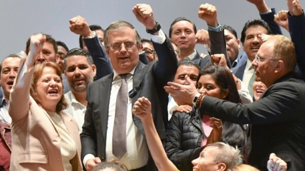 “Un político que no piensa en la nación es sólo un oportunista”