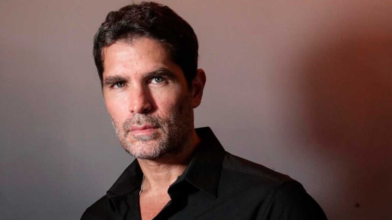 Eduardo Verástegui es cuestionado por supuestos romances con Ricky Martín y Peña Nieto