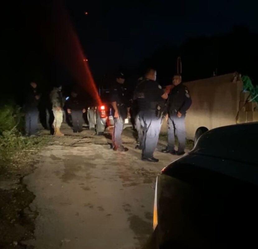 En Cancún rescatan a trabajadores de Migración privados de la libertad; estaban en una casa de seguridad por la zona de la colonia Tres Reyes