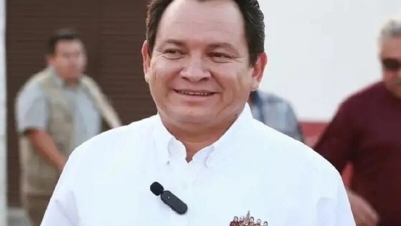 Joaquín Díaz gana encuesta de Morena en Yucatán