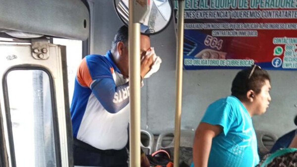 Acuchillan a pasajero en autobús de transporte público en Cancún