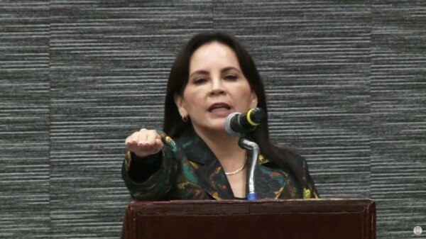 Eligen en Morelos a esposa del fiscal Uriel Carmona magistrada