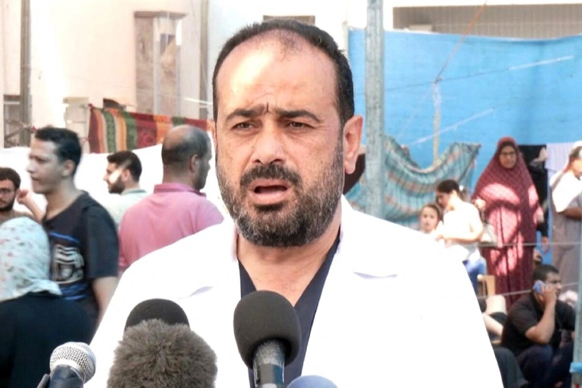 El director del hospital Al Shifa de la Ciudad de Gaza, el doctor Mohamed Abu Salmiya, fue detenido por Israel, informó este jueves un médico.