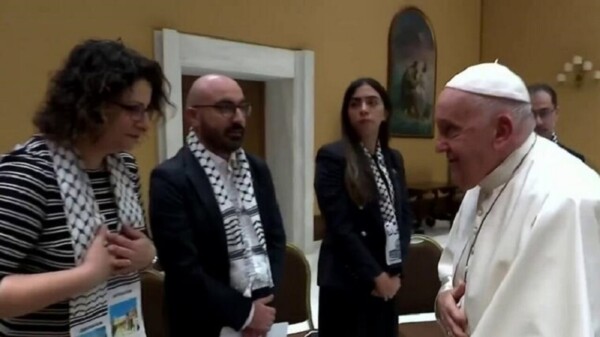 Papa Francisco se encuentra con israelíes y palestinos