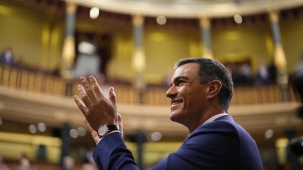 Pedro Sánchez es reelegido como presidente en España