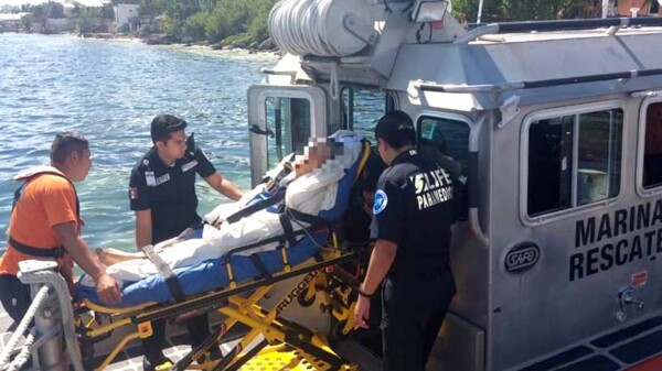 Traslada Semar a paciente grave de isla Mujeres a Cancún