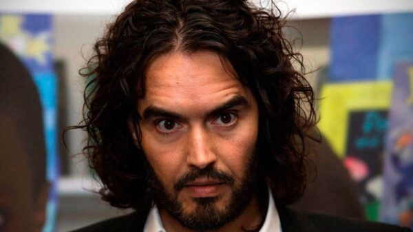 Russell Brand recibe nuevas acusaciones de agresión y abuso sexual