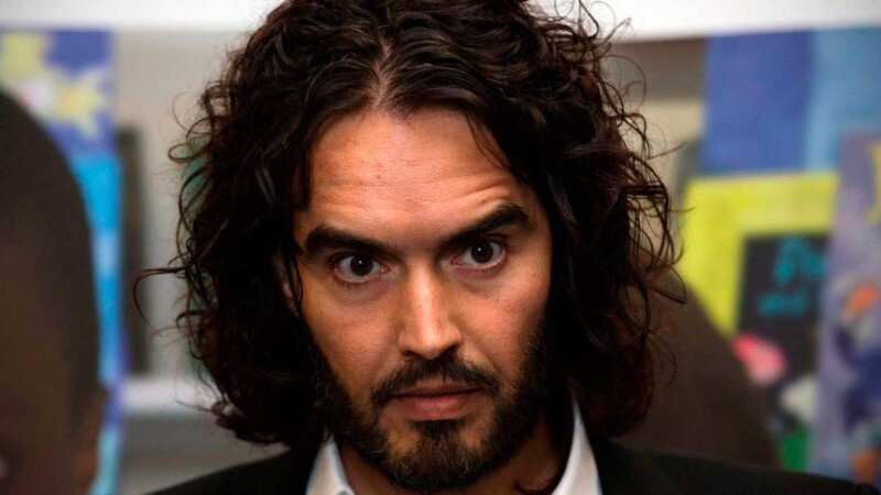Russell Brand recibe nuevas acusaciones de agresión y abuso sexual