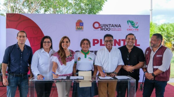 Amplía y entrega Mara Lezama aulas en CECYTE Tulum para un mejor futuro a la juventud