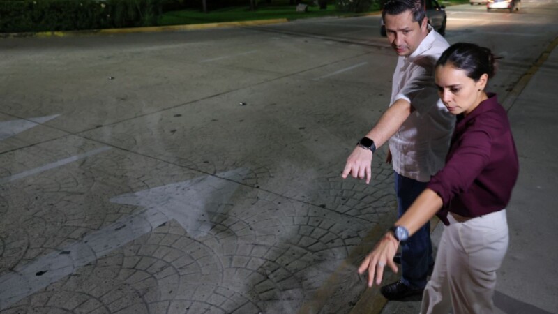 Constata Ana Paty Peralta avance de construcción de Cruces Seguros