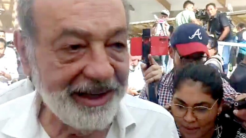 En Tulum, rechaza Carlos Slim jornada laboral de 40 horas