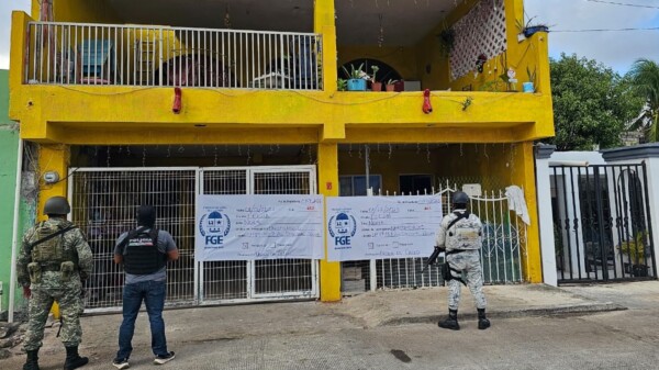 Decomisan diversas drogas en vivienda cateada en la Región 101 de Cancún