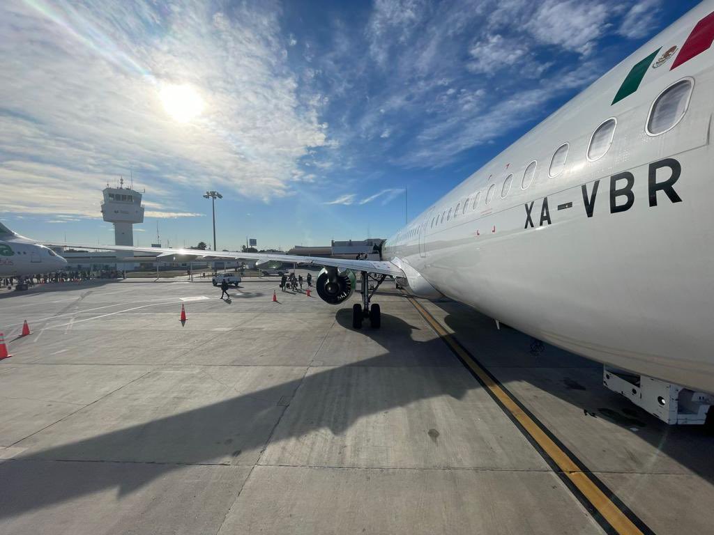 Recibió México más de 17 millones de turistas vía aérea en el periodo enero-octubre; al aeropuerto de Cancún arribaron 8 millones 157 mil visitantes internacionales.