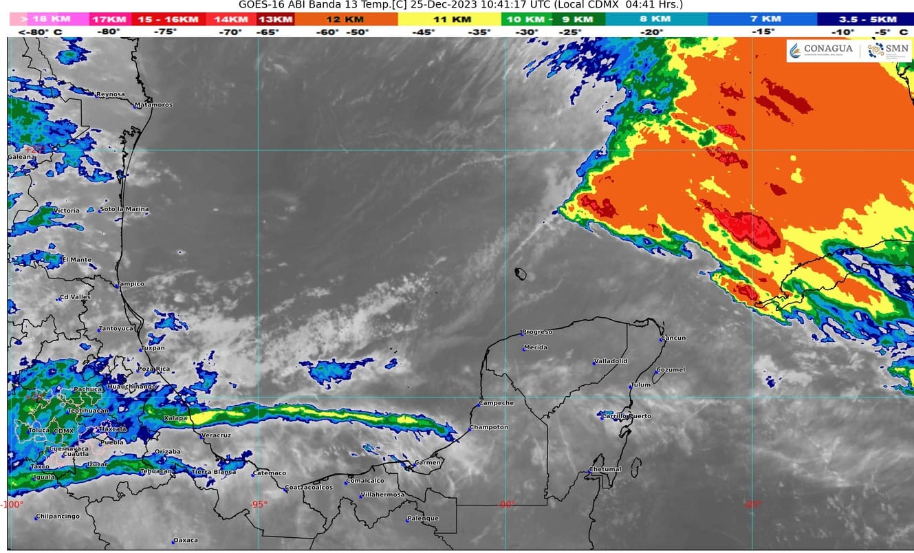 Pronóstico del clima para hoy lunes 25 de diciembre 2023 en Quintana Roo; cielo medio nublado con probabilidad de chubascos en la entidad.