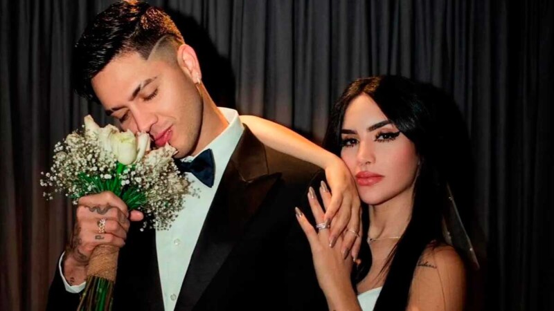 Juan de Dios Pantoja celebra el cumpleaños de Kimberly Loaiza llamándola "mujer del proceso"