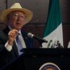 Anuncia Ken Salazar inversión por 2 mil 200 mdd en Sinaloa