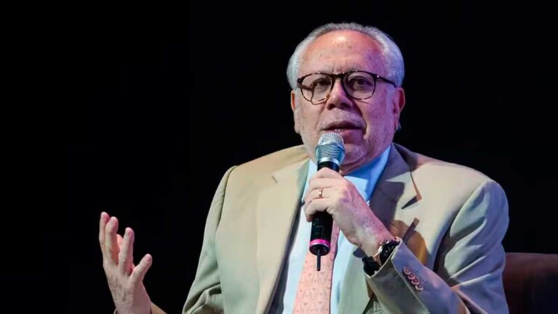 Luis de Llano se dice ser víctima de una mujer por su éxito